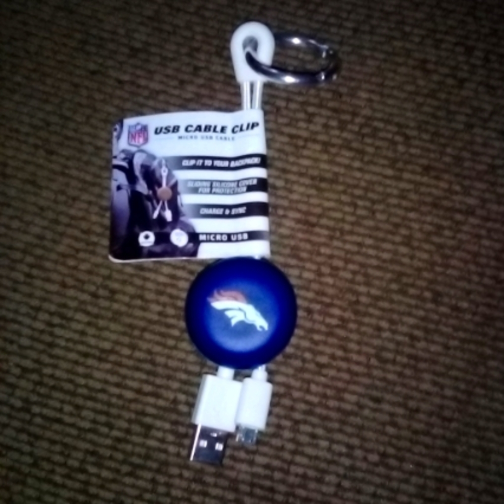 NFL Denver Broncos USB charger